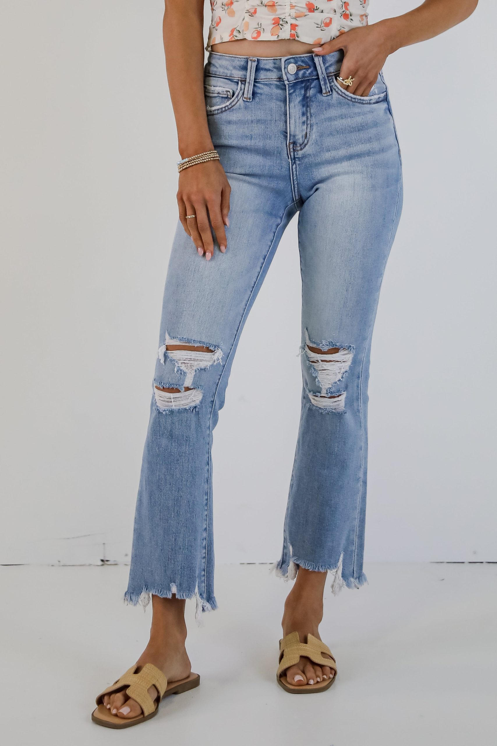 shopdressup_light_wash_crop_flare_jeans-6.jpg